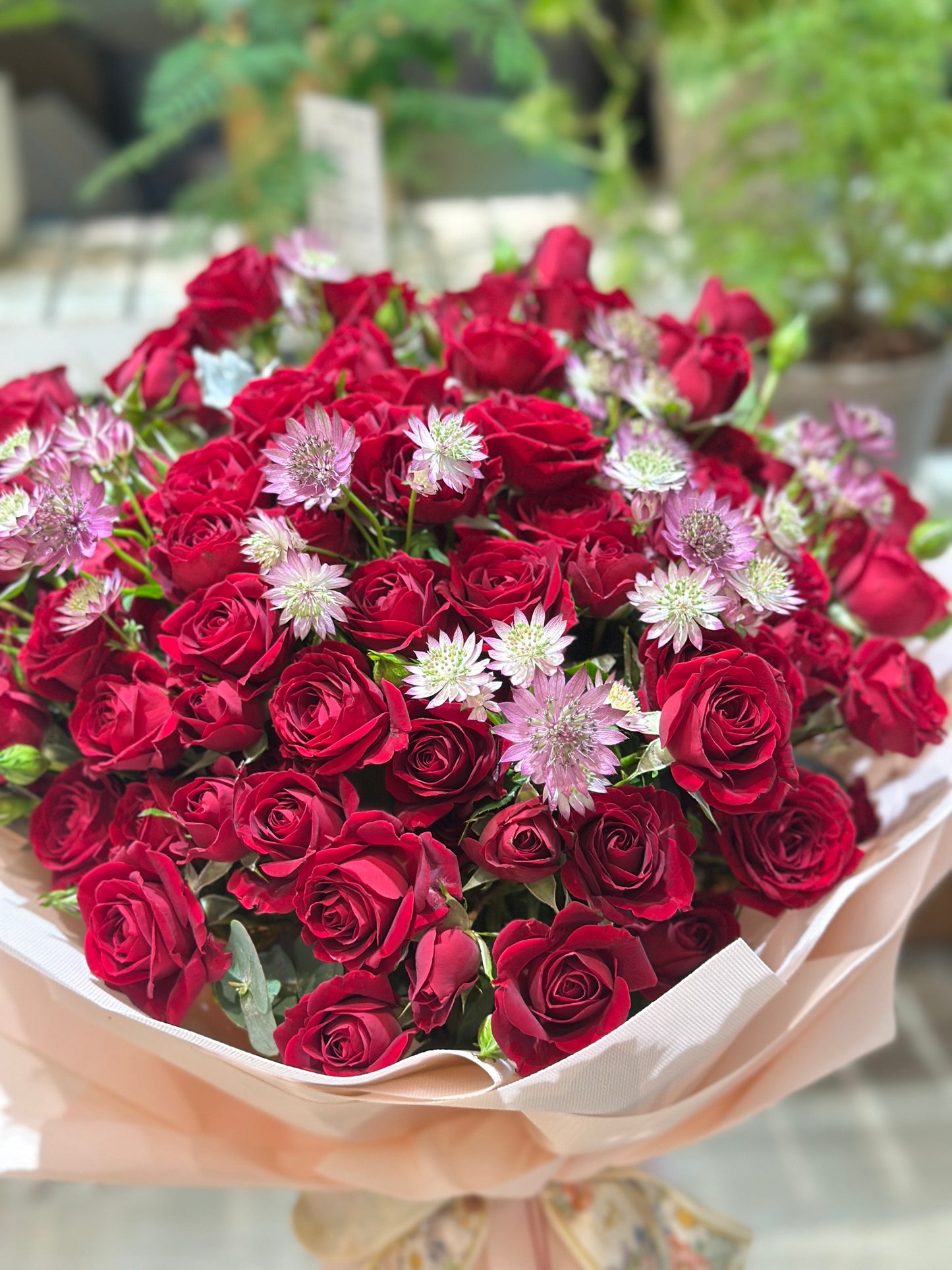 20 Stems Spray Rose Bouquet