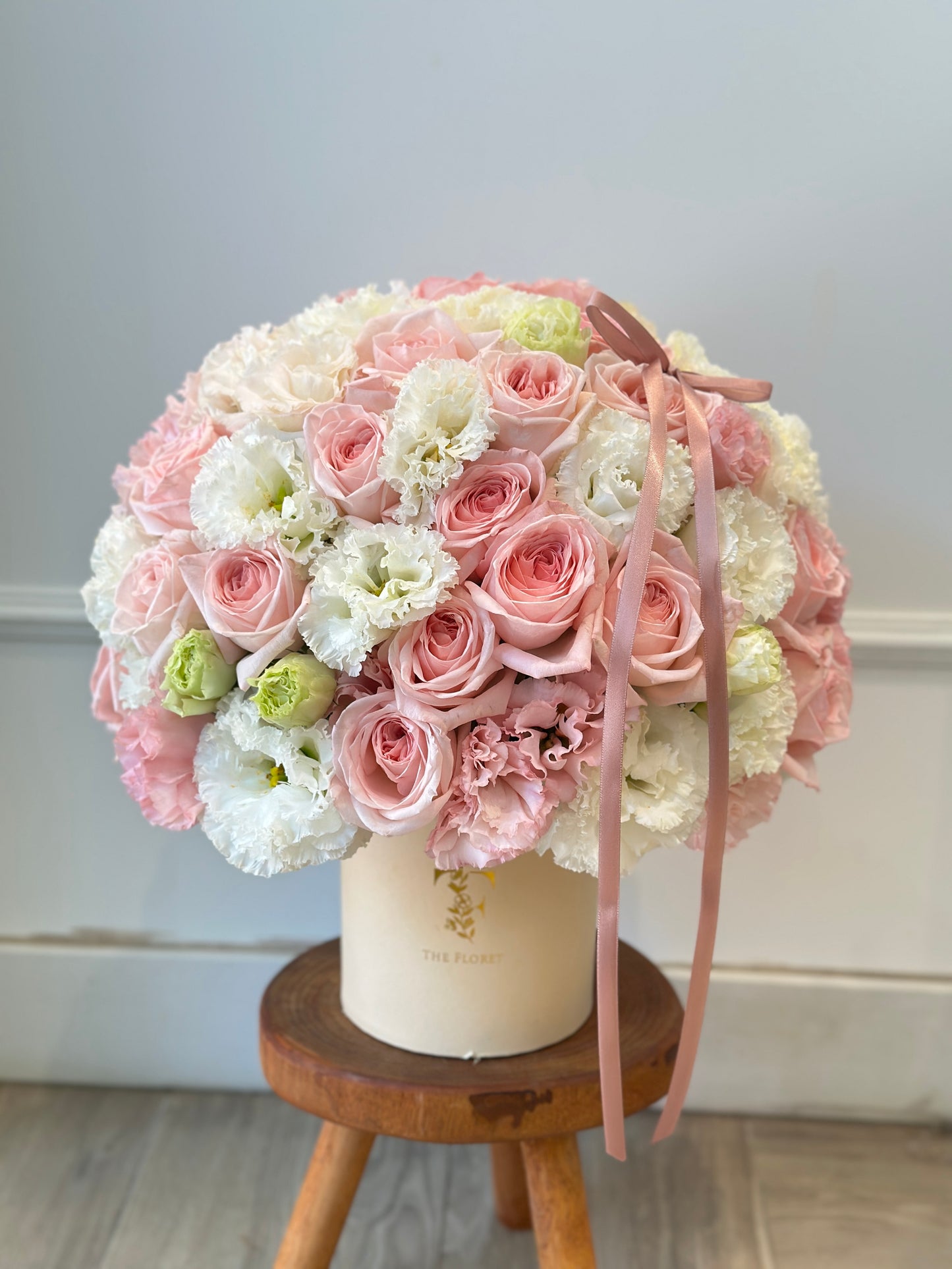 Romantic Dome Shaped Flower Box