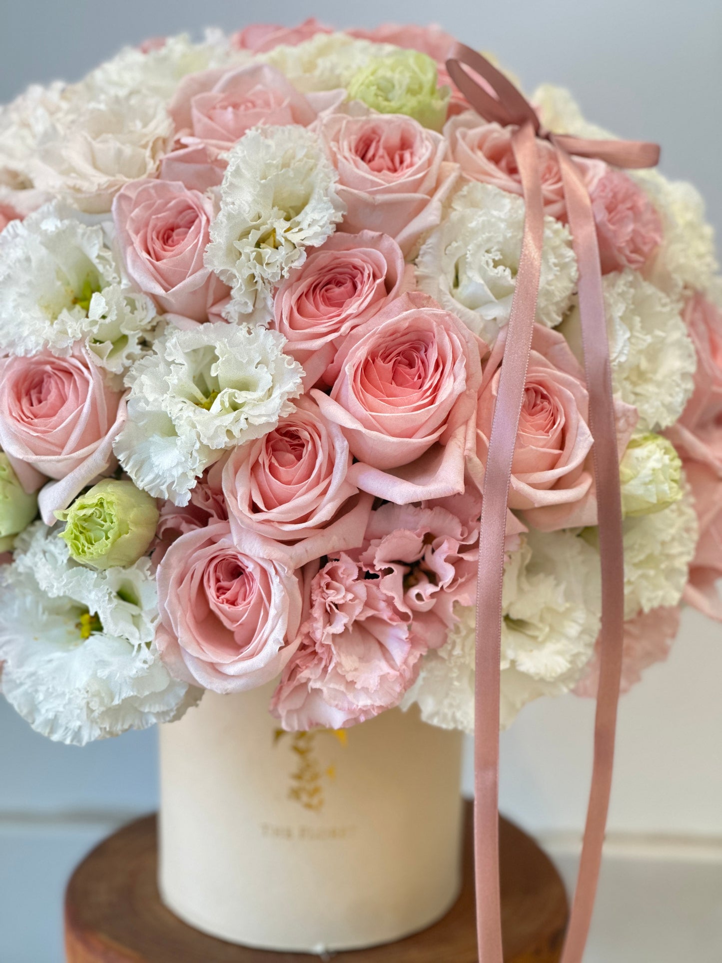 Romantic Dome Shaped Flower Box