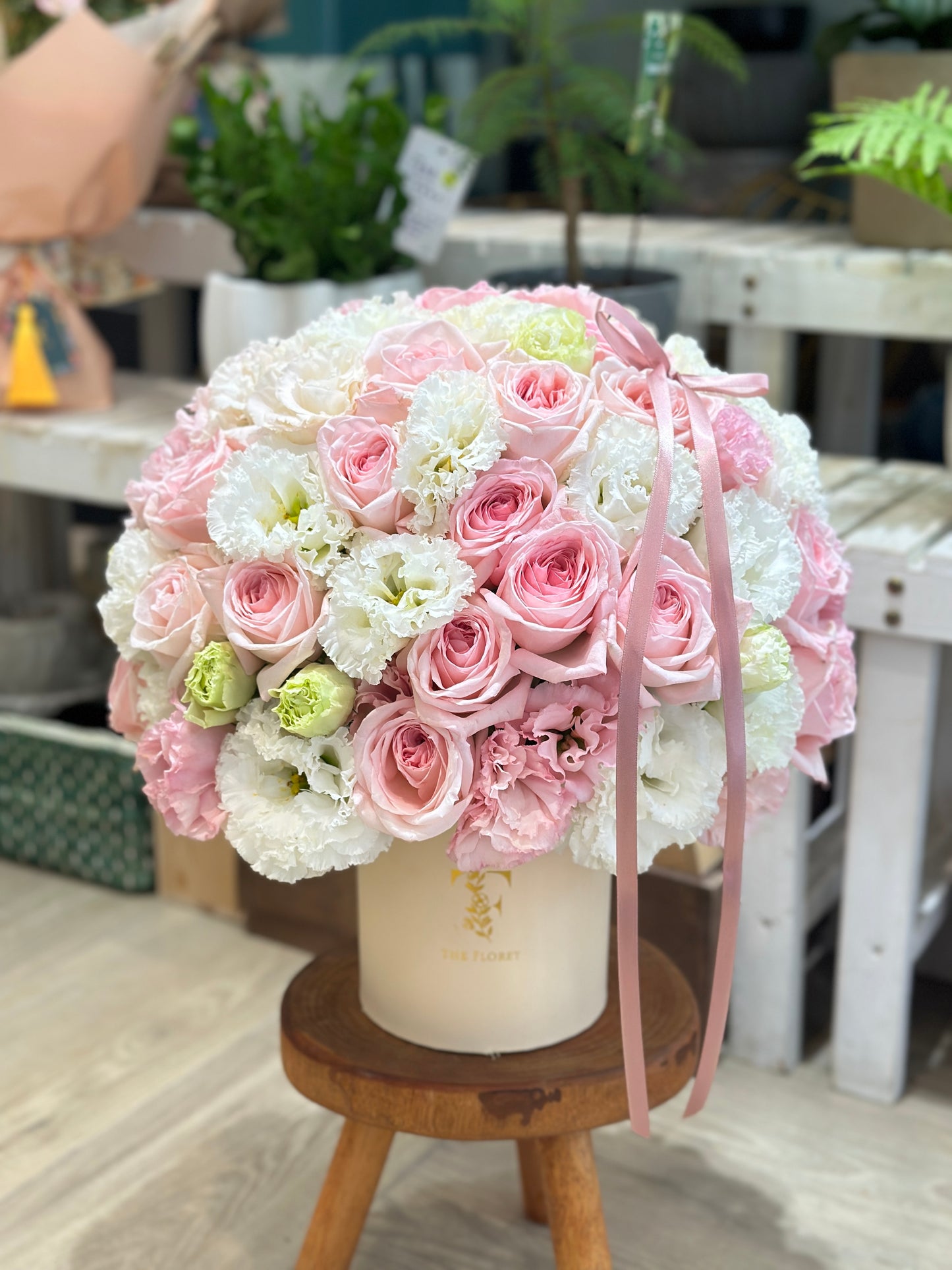 Romantic Dome Shaped Flower Box